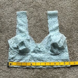 Lace Bralette in mint